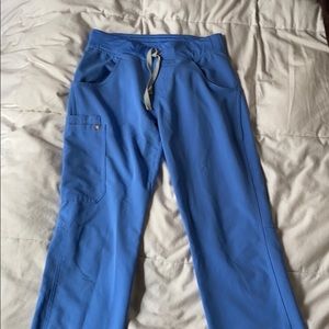 Fig bottoms ceil blue